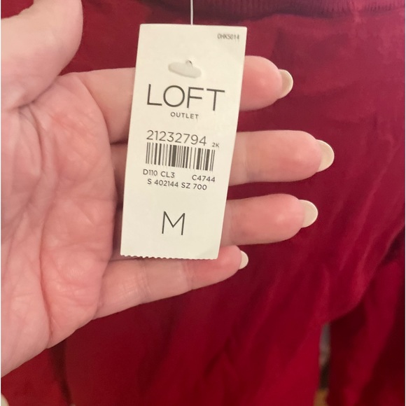 Loft red scoop neck knit sweater size M NWT - Picture 5 of 5